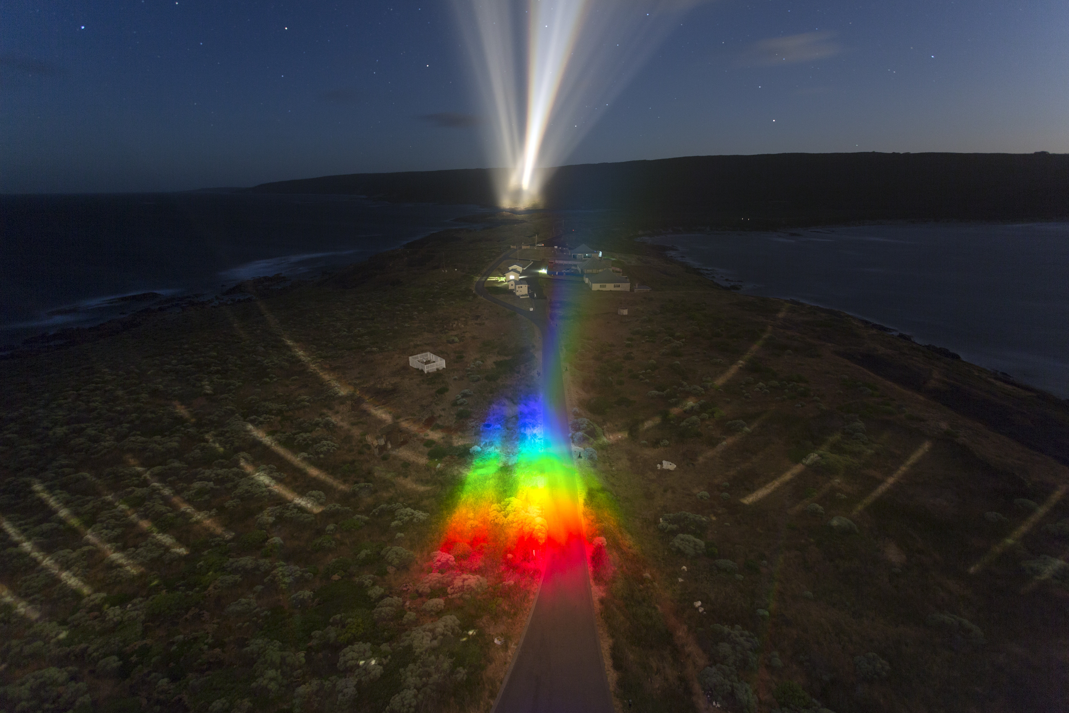 Berndnaut Smilde Breaking Light_Cape Leeuwin, 2017 digital c-type print on aluminium 75 x 112 cm 125 x 187 cm