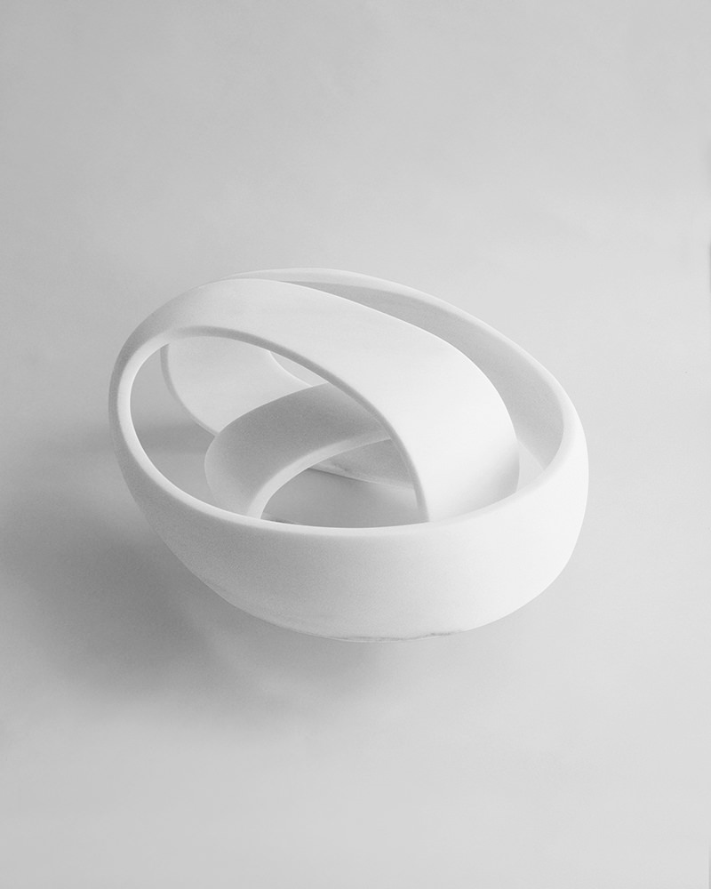 Gianpietro Carlesso, curvatura 31, 2017, lasa marble, 26 x 58 x 45 cm (2)