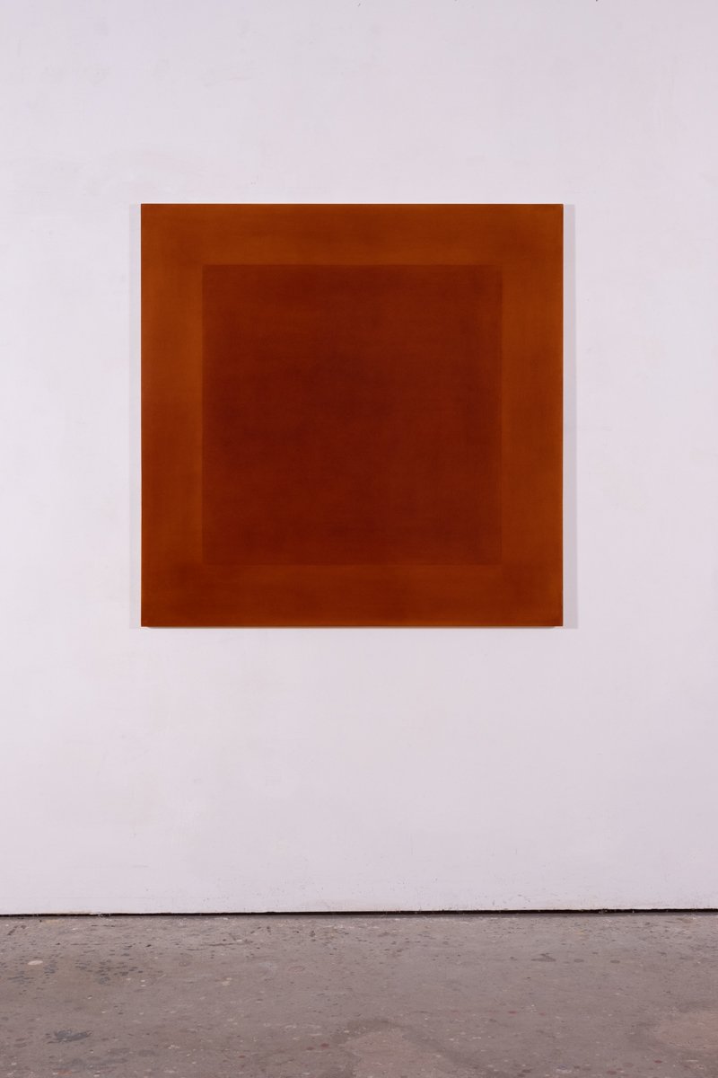 Untitled, 2022, lacquer and metal leaf on panel, 122 x 122 cm, 48 1/8 x 48 1/8 in (PSe302695)